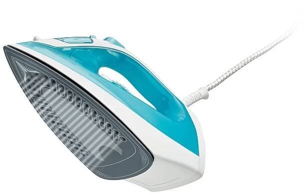Napařovací žehlička DB 1600 B2