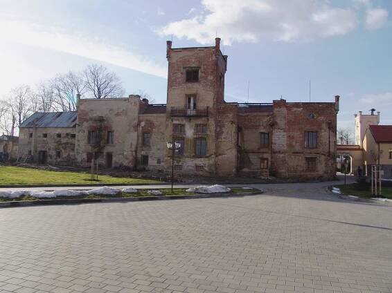 Fotogalerie • Zámek Trnová (Historická budova) • Mapy.com