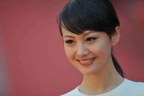 Accused of abandoning two babies in the US, this Chinese celebrity has sparked a national debate about surrogacy
