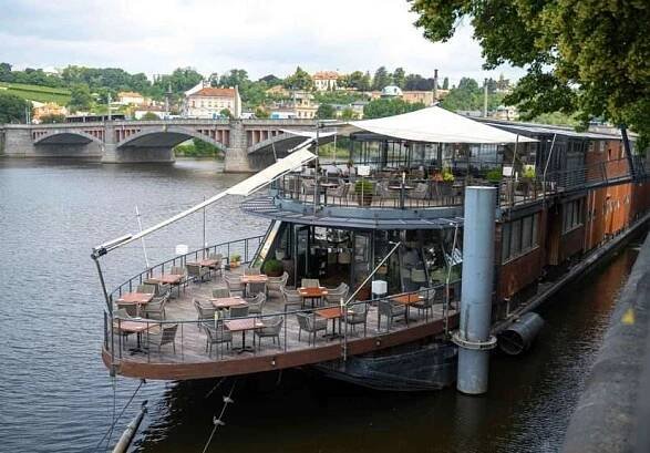 Restaurace Marina Ristorante: Na talíři Itálie a za oknem Hrad i Karlův most 20