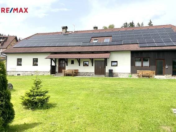 Pension Kubova Huť, 2090 m2, okr. Prachatice | Reality.iDNES.cz 