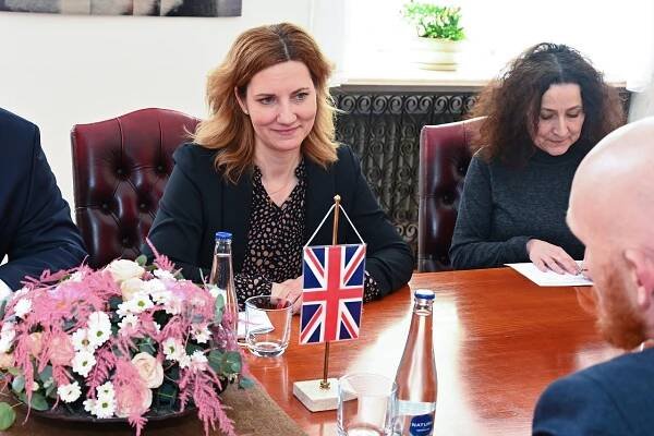 Přijetí velvyslance Velké Británie Matthewa Fielda – 11. 4. 2023 – Primátorka města Brna