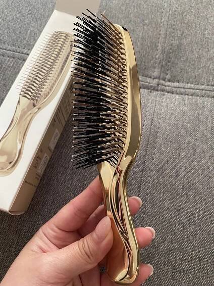 KARTÁČ NA VLASY A POKOŽKU HLAVY Pečující SCALP BRUSH Druh masážní pro modelování na rozčesávání na sušení