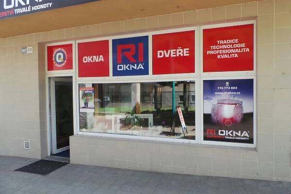 RI OKNA foto 1