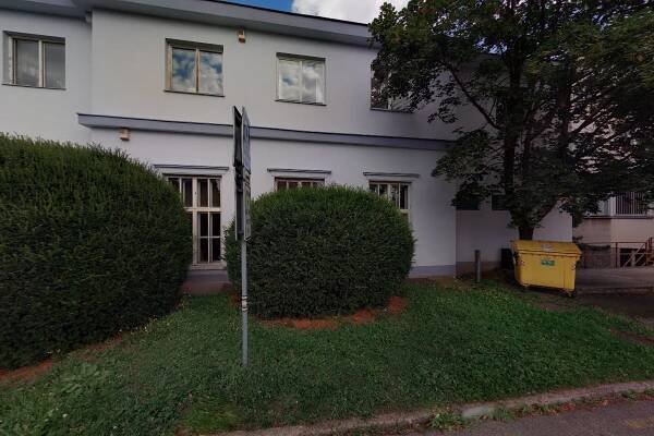 Poradna DMC - Fakultní nemocnice Královské Vinohrady foto 1