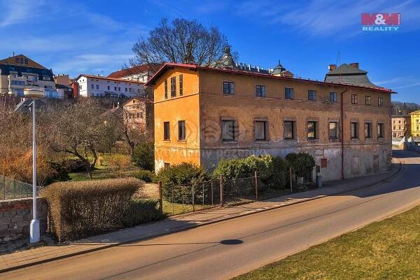 Prodej nájemního domu, 320 m2, Broumov, ul. Tyršova | Reality.iDNES.cz 