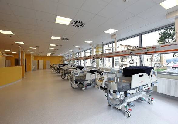 Nemocnice Karlovy Vary - pavilon akutní medicíny a centrální příjem | BAU-STAV a.s.