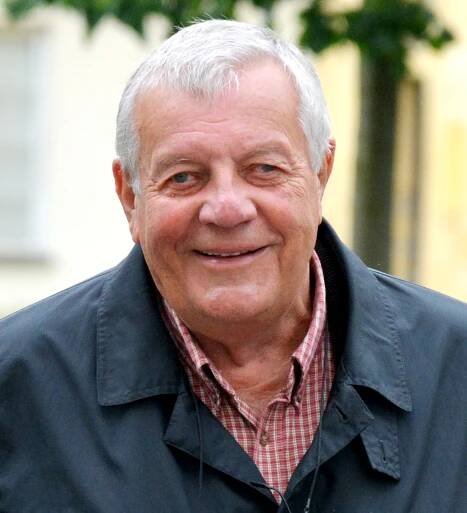 Soubor:Karel Hvížďala 2015.JPG