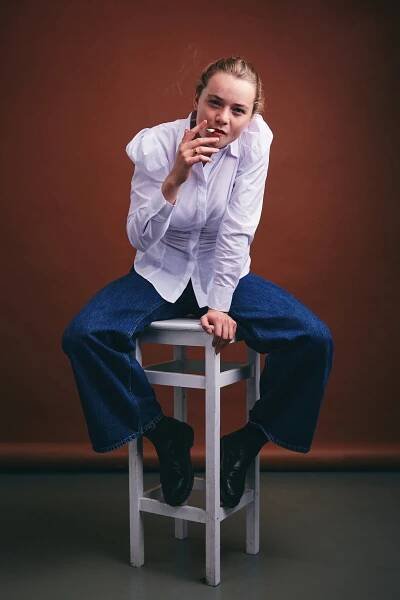 Luna Wedler - NILS SCHWARZ PHOTOGRAPHY