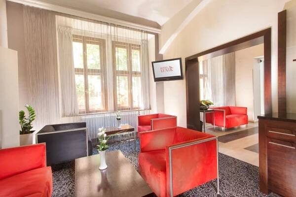 HOTEL LUNÍK, Praha | Hotel.cz