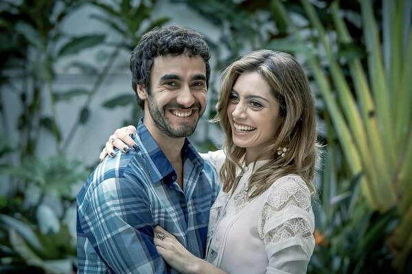 Dámský podnik - Greve - Z filmu - Gabriel Godoy, Juliana Schalch