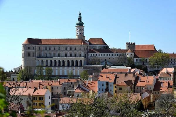 Sál na zámku v Mikulově potřebuje nové vytápění. Plánované akce přesunuli jinam