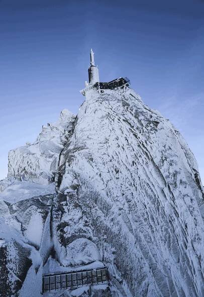 Haute Collection | NON SKIERS | Haute Collection