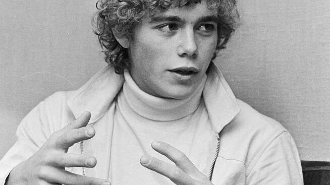 Ze sexy plavčíka hercem: Christopher Atkins z Modré Laguny nakonec musel fotit akty a točit erotiku - Médium.cz