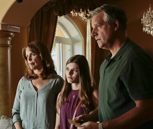 Megan Gallagher, Morgan Obenreder, David Starzyk - Test pravdy - Z filmu