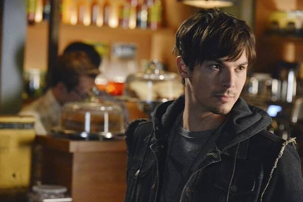 Prolhané krásky - Chybím vám nastokrát - Z filmu - Tyler Blackburn