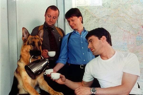 Komisař Rex - Na plný plyn (S06E01) (2000)
