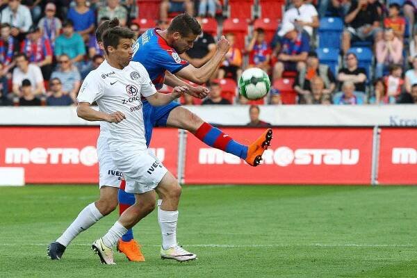 fotbal liga - FC Viktoria Plzeň x 1 FC Slovácko