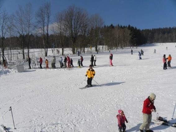 Ski areál Pařez - Rokytnice nad Jizerou - informace a mapa