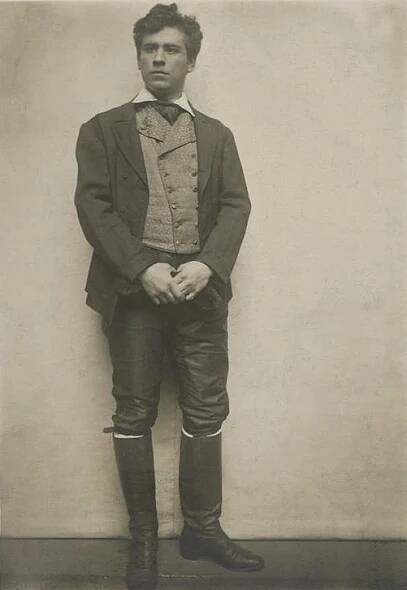 Soubor:Hilbert Jan Vávra jako Tomeš (opera Hubička) 1909.jpg