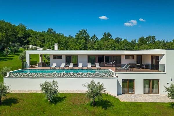 Villa Nicol Tireli