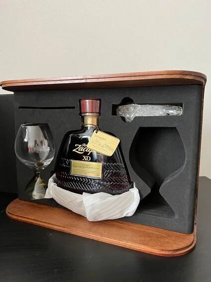 Sada Ron Zacapa Centenario XO 25y 3×0,7l 40% | Rums.cz