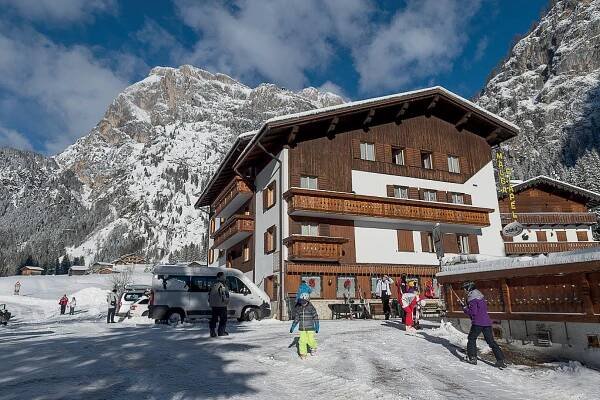 Malga Ciapela - Itálie - Jižní Tyrolsko - Trentino - Dolomity Superski - Arabba / Marmolada