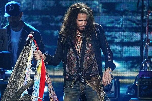 Steven Tyler's Teen Assault Defense Is ‘F-cking Insane,’ Experts Say