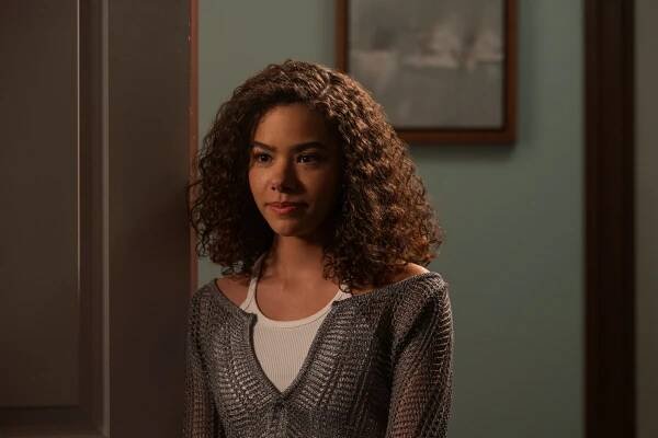Ginny a Georgia - Kamarádi si můžou zatančit - Z filmu - Karen LeBlanc