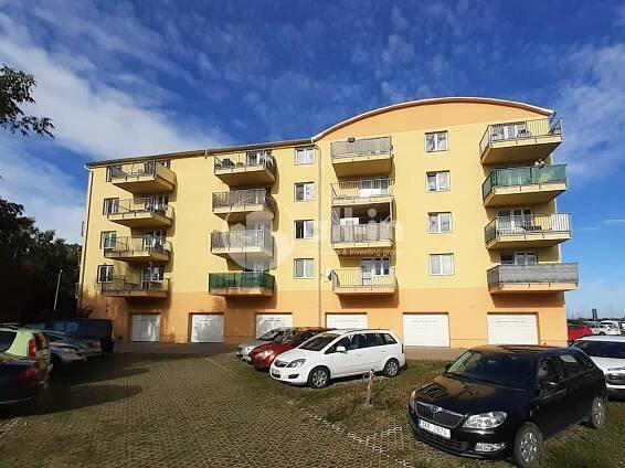 Prodej Byt 2+kk, V Honech, Klecany, okres Praha-východ
