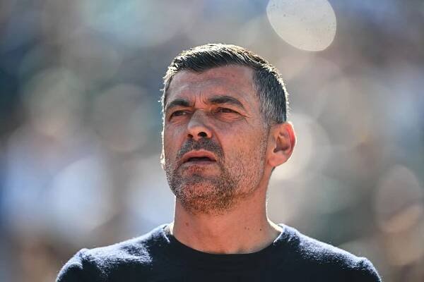 Novým trénerom AC Milána sa stal Sergio Conceicao