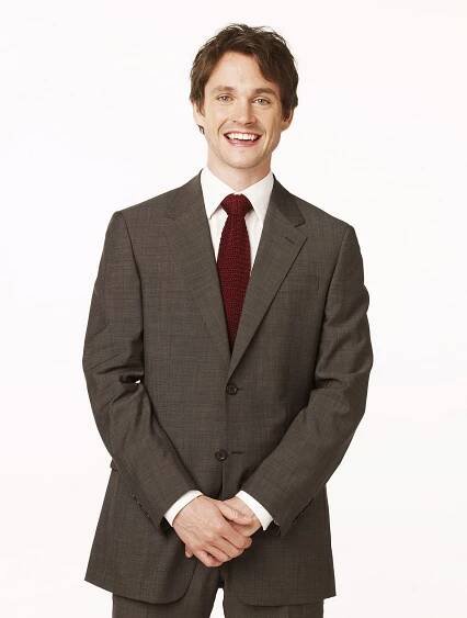 Báječný svět shopaholiků - Promo - Hugh Dancy