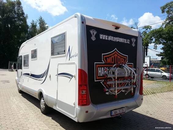 McLouis NEVIS 873 | Karavany Liberec
