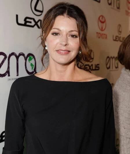 Jane_Leeves.jpg