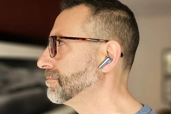 Simon Cohen wearing Soundcore Liberty 4 Pro.