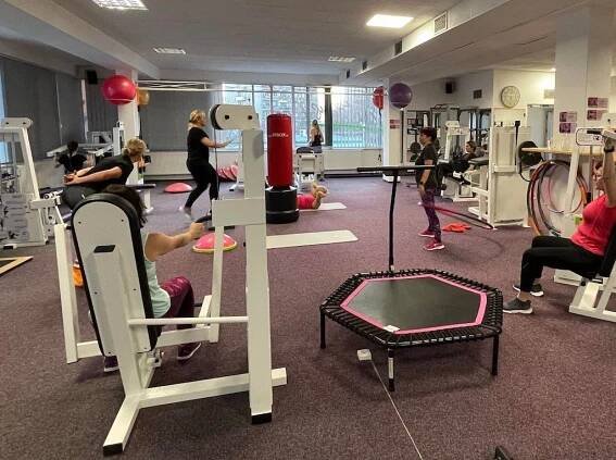 Dámské fitness Jako proutek foto 6