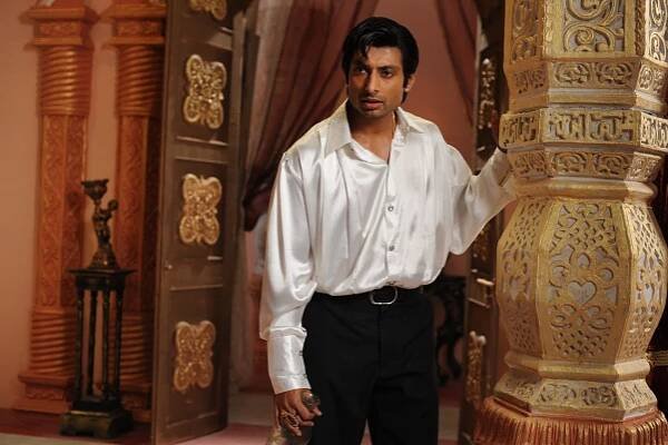 Indraneil Sengupta - Arundhati - Z filmu