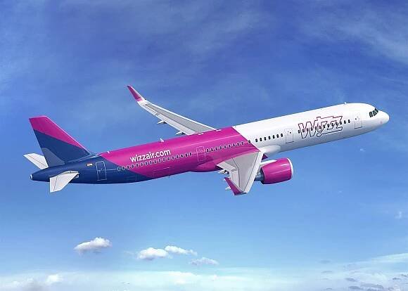 Aerolinky Wizz Air se vrátily k zisku, těží z poptávky po cestování