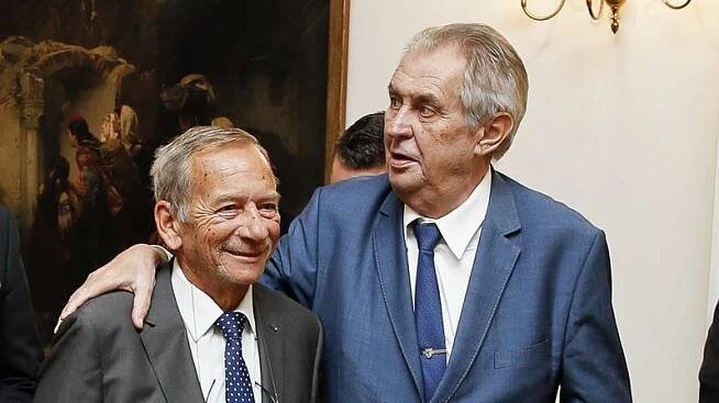 Zeman uspořádá další novoroční oběd, pozval Kuberu a Vondráčka