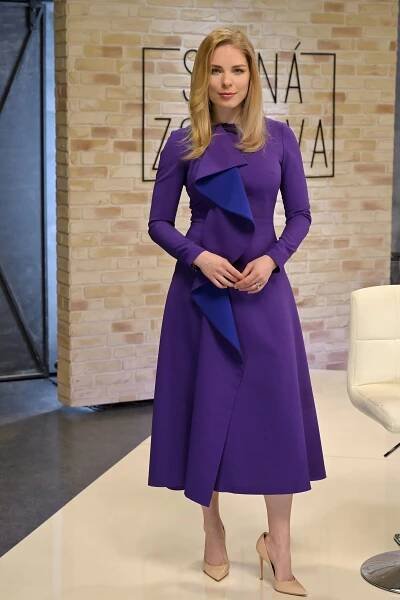 Veronika Cifrova Ostrihonova  moderatorka...