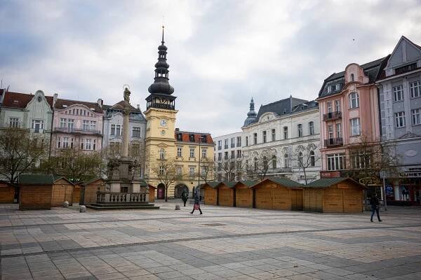 OBRAZEM: V centru metropole již probíhají přípravy na Ostravské Vánoce