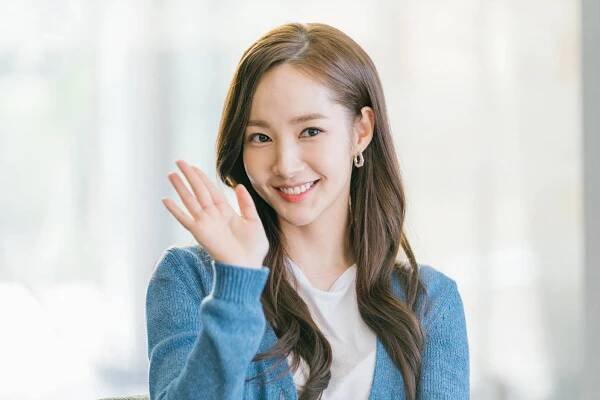 Min-yeong Park - Kimbiseo wae geureolkka - Z filmu