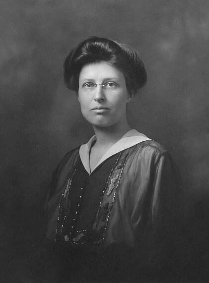 Margaret Harwood - Wikipedia