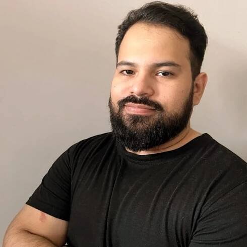 Dental It Support Eduardo Headshot