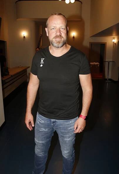 Herec Filip Blažek (49) se trápí kvůli věku. Mívá z toho až deprese - VIPshow