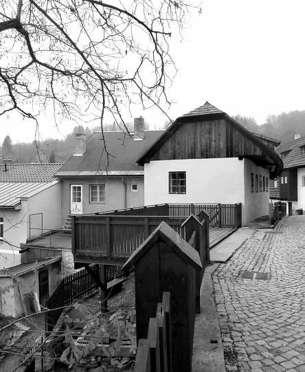 TO JE NAŠE MĚSTO: Vimperk – uličky starého města (Na Baště)Za krásnější Vimperk
