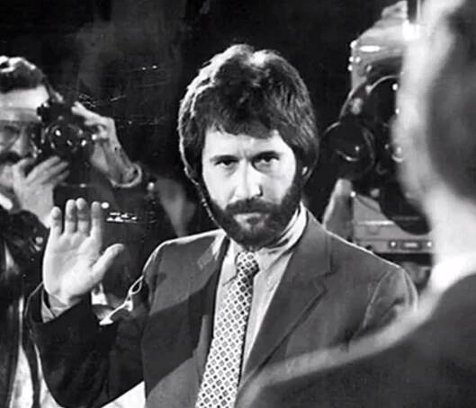 Neúplatný polda Frank Serpico, kterého hrál ve slavném filmu Al Pacino, slaví 80!