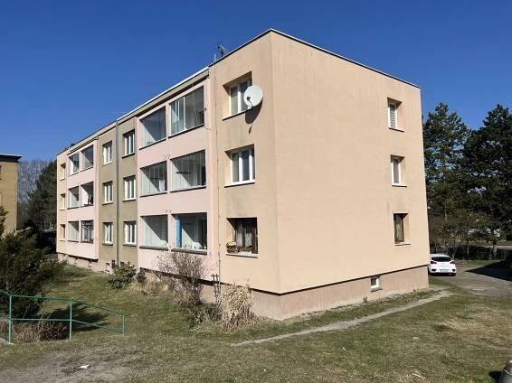 Byt 3+1 v Kladně Švermov - Veronika Kobližková 