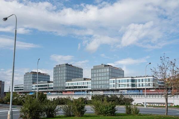 Partyzánská, Holešovice - Praha 7 | Pronájem, Kancelářské prostory, 674 m²