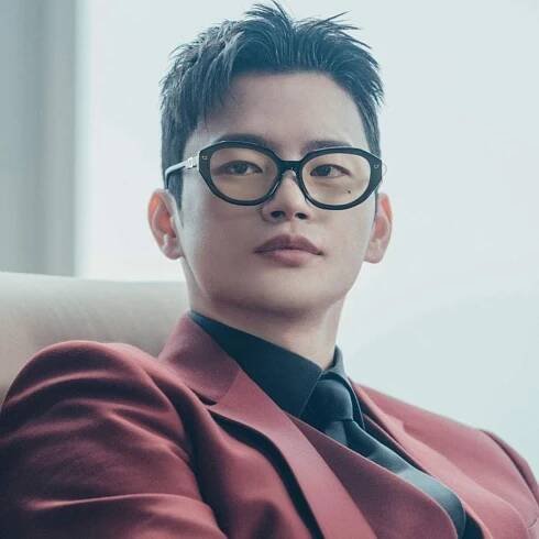 Seo In Guk 17